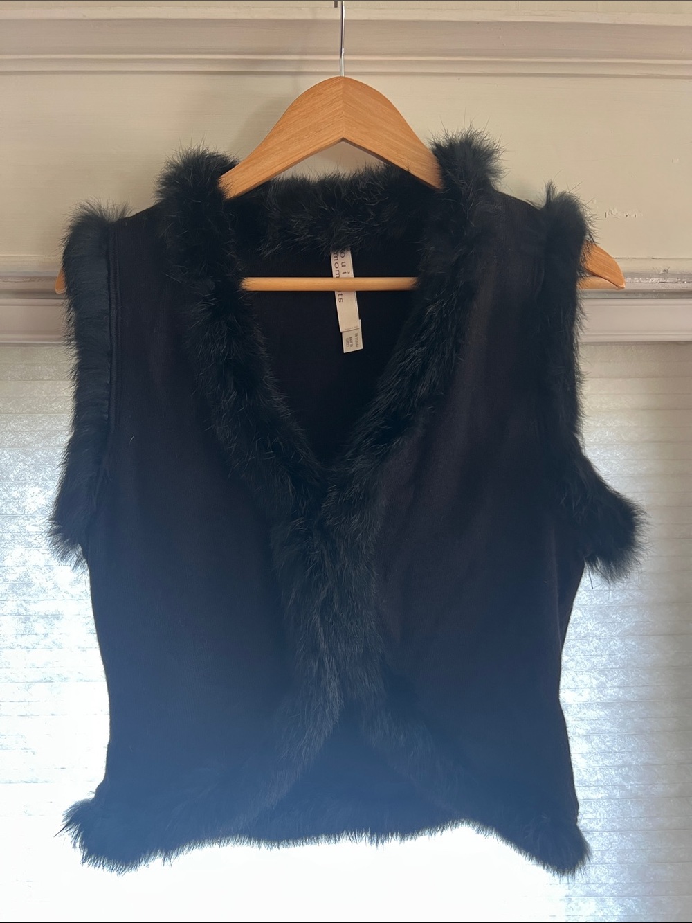 Cropped Black swearer vest